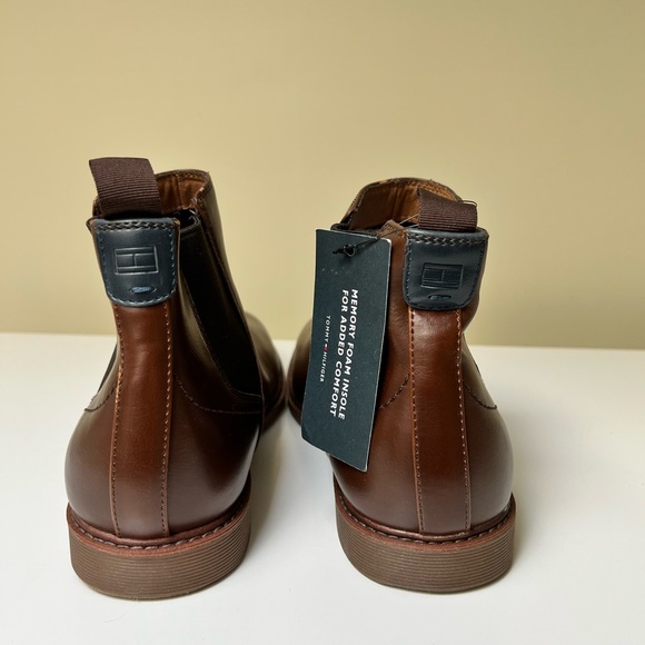 Tommy Hilfiger Men's Brown Risten Chelsea Boots Size 9.5 NWT - Picture 7 of 10